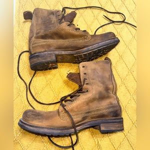 Men’s boots